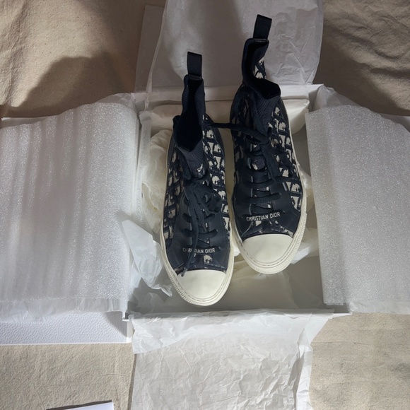 Christian Walk'n'Dior Sneakers - Sz 38 - Picture 1 of 16